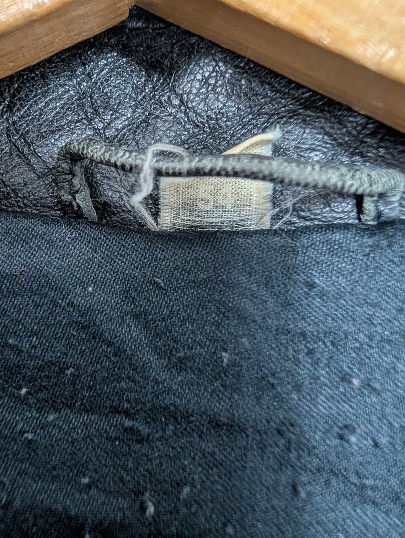 Veste en cuir d'agneau noir