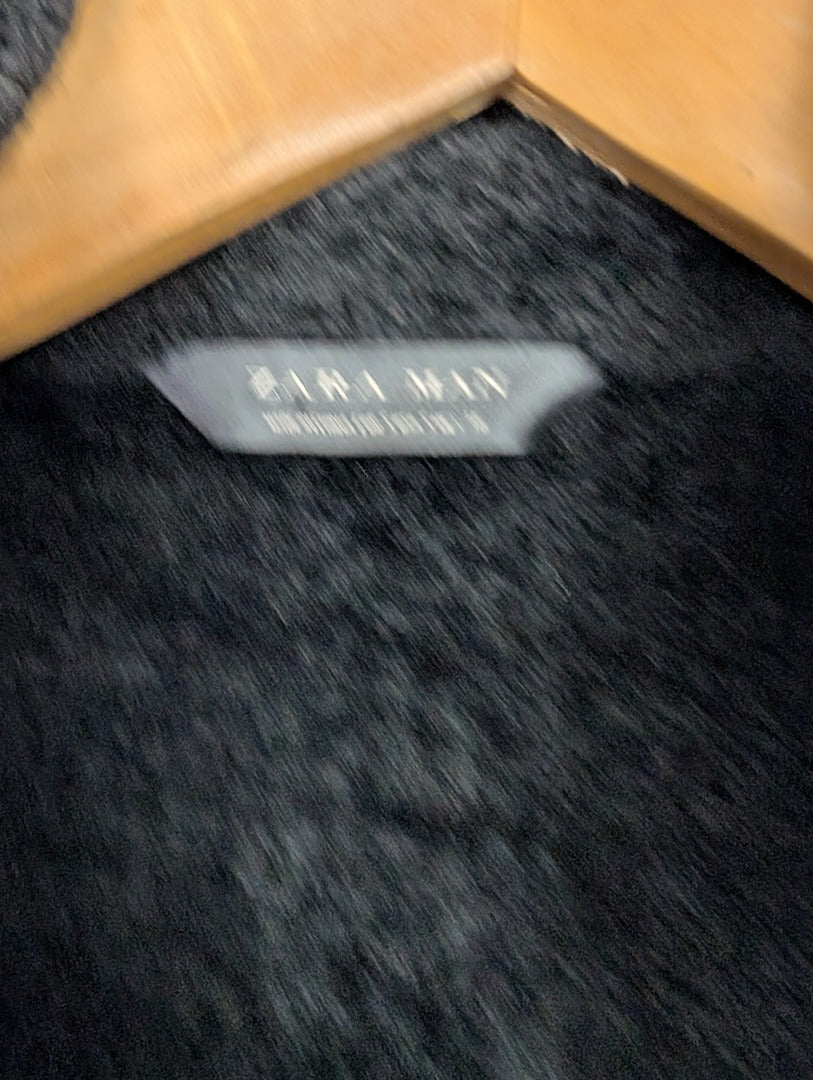 Veste Zara Man noire style biker en fausse fourrure