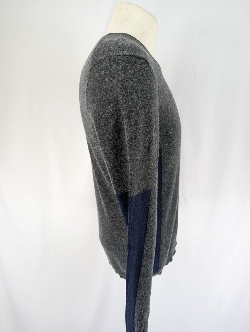 Pull col V laine gris et bleu United Colors of Benetton
