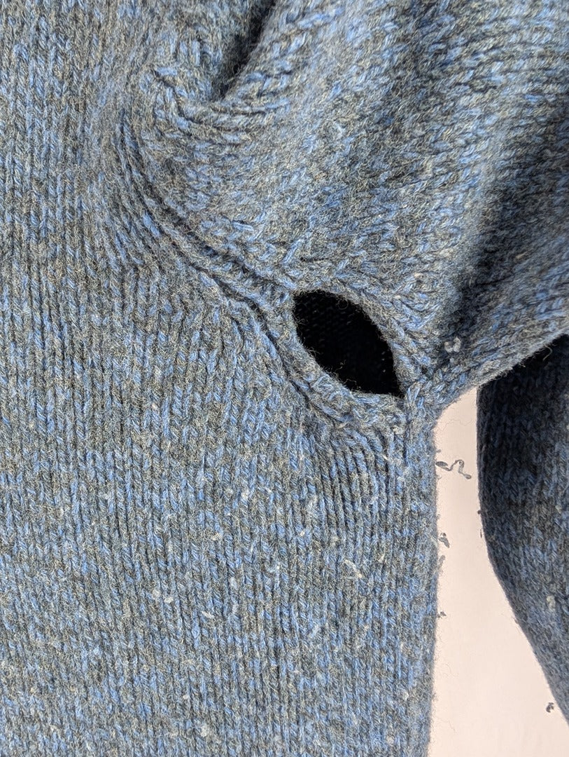 Pull homme bleu en laine vierge Michel Payne taille 54