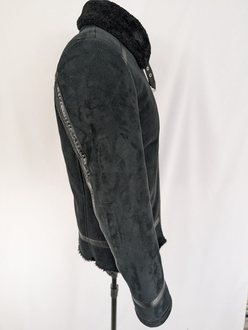 Veste Zara Man noire style biker en fausse fourrure